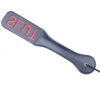 מחבט ספנקינג SLUT